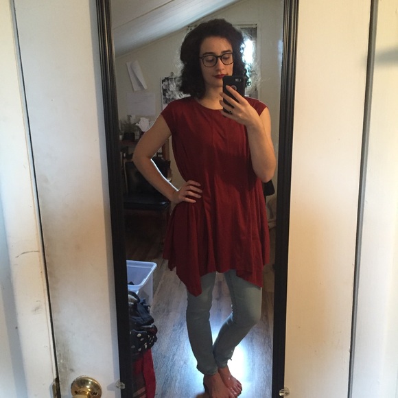 Urban Outfitters Tops - BDG {Urban Outfitters brand} rust orange flowy top